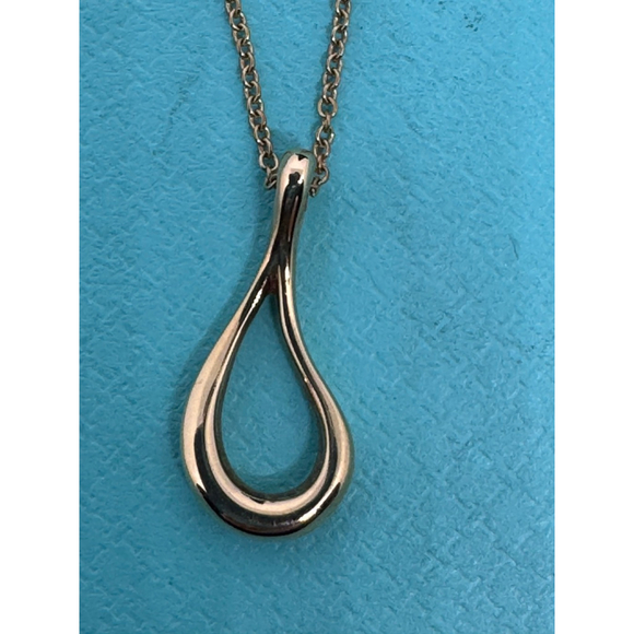 Women's Tiffany & Co. 18k Gold Teardrop Necklace, One Size - Picture 3 of 8